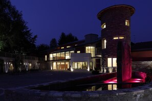 บริเวณภายนอก