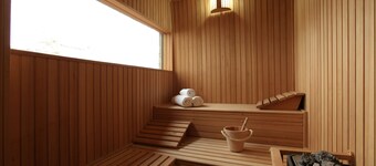 Europlaza Hotel & Suites