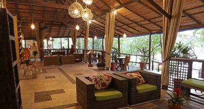 Amazon Ecopark Jungle Lodge