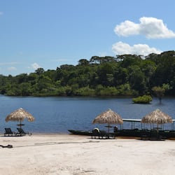 Private beach, white sand, sun loungers, beach towels