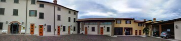 Facciata della struttura