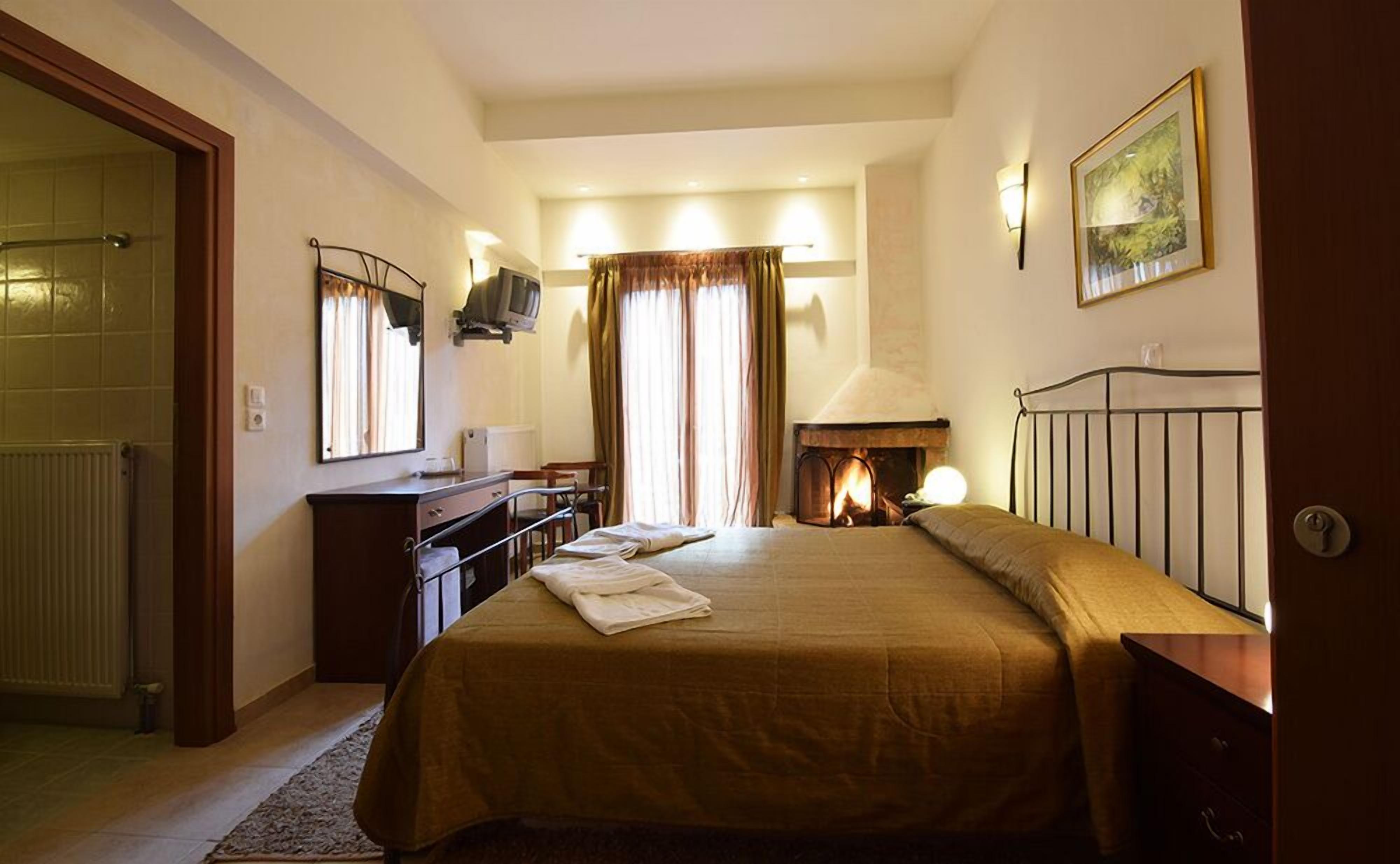 Superior Double Room, Fireplace | Premium bedding, soundproofing, free WiFi