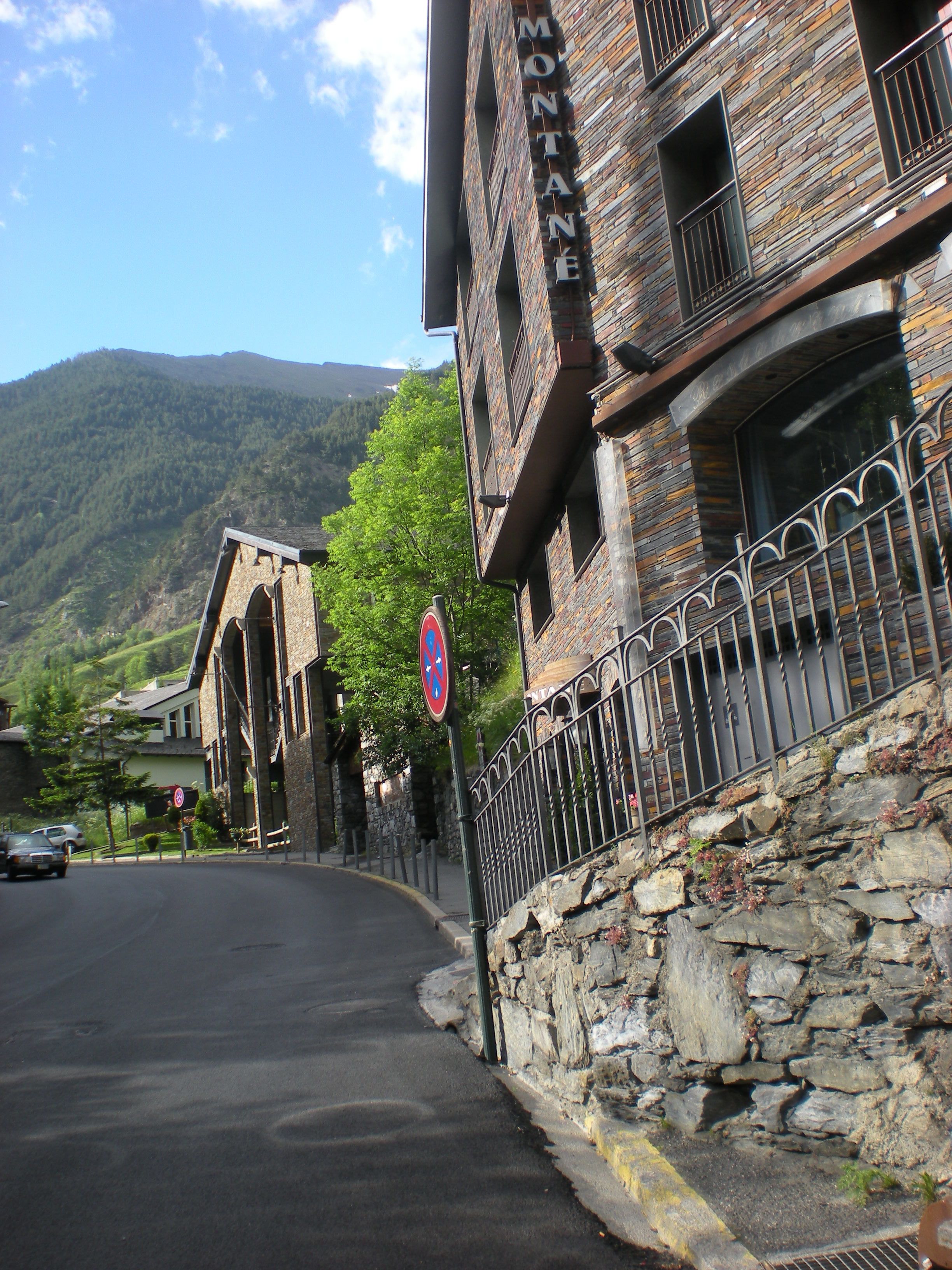 Photo - Hotel Montané