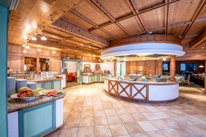 吃到飽自助式早餐