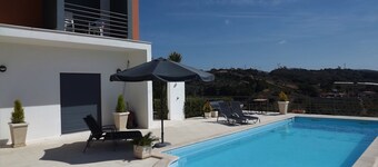 คาซ่าซีดินาบีแอนด์บีแอนด์บิวตี้