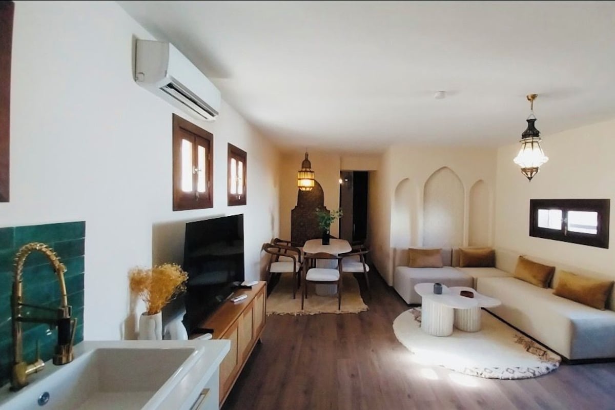 Apartment, 2 Bedrooms | Premium bedding, desk, cribs (free), WiFi (free)