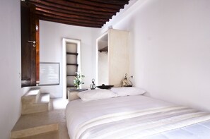 Habitación Deluxe doble | 1 dormitorio, ropa de cama de alta calidad, escritorio y wifi gratis