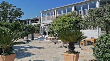 Terras
