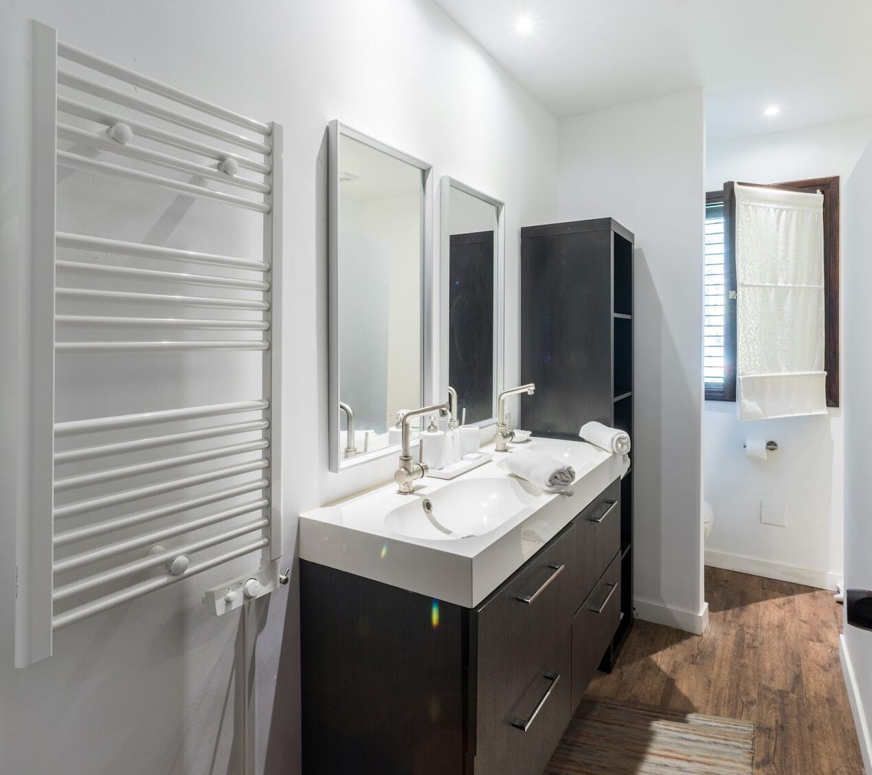 presidential house, 4 bedrooms, garden view | bathroom | shower, rainfall showerhead, free toiletries, hair dryer