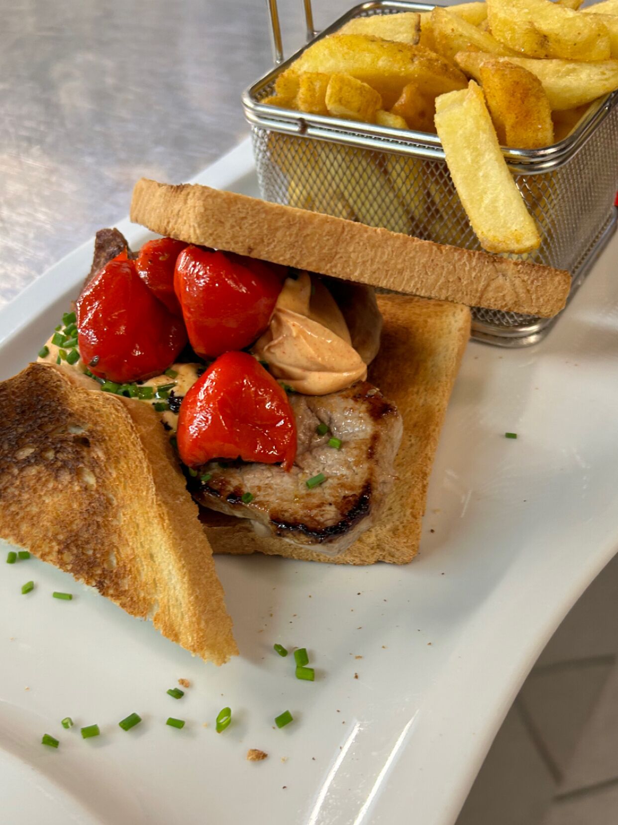 breakfast and dinner served, regional cuisine