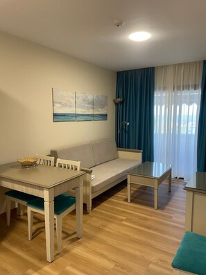 22-Zoll-Fernseher mit Satellitenempfang