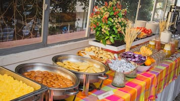 Daily continental breakfast for a fee