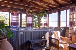 Turkish bath - Stone Village (Mylopotamos)