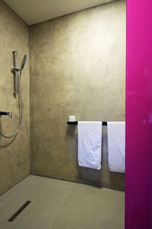 Bathroom - Miura Hotel (Celadna)