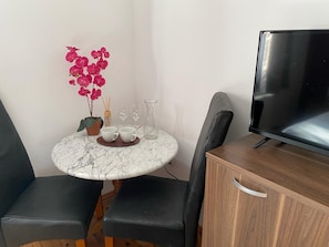Double or Twin Room | Living area | TV