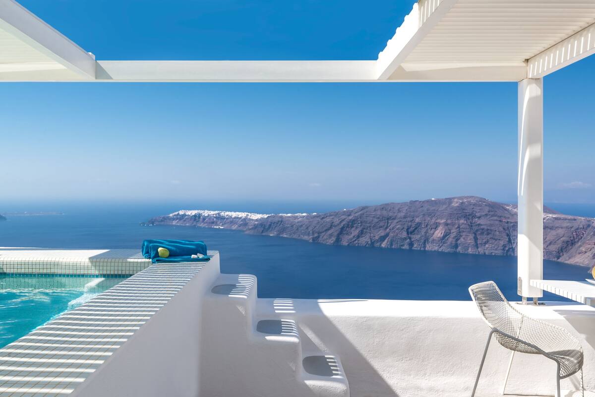 Pearl Honeymoon Suite, Top level, Caldera View, Private terrace (Secluded) | 私人 SPA 浴池