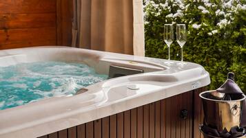 Comfort Double Room, Terrace (Private Jacuzzi) | Select Comfort beds, minibar, in-room safe, desk