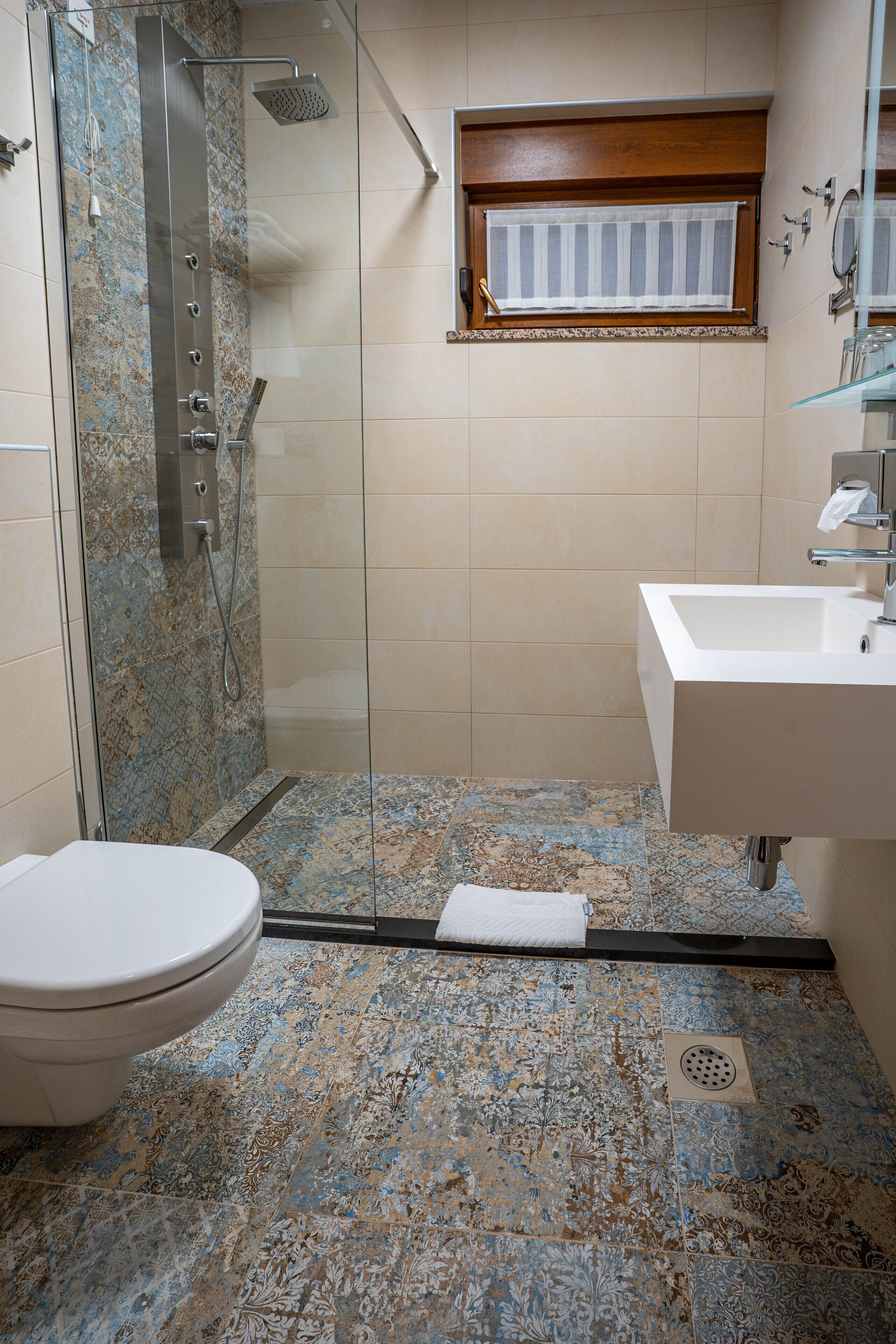 superior suite | bathroom | free toiletries, hair dryer, bathrobes, slippers