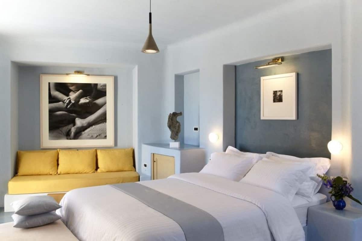 Junior Studio Suite, Hot Tub (Star) | Egyptian cotton sheets, premium bedding, free minibar items