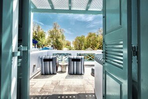 Deluxe Suite, Hot Tub (Outdoor Hot Tub) | Vistas del balcón