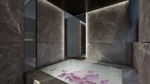 Deluxe Suite, Sea View | Bathroom | Shower, rainfall showerhead, designer toiletries, hair dryer - Diverso Platamon, Luxury Hotel & Spa (Dio-Olympos)