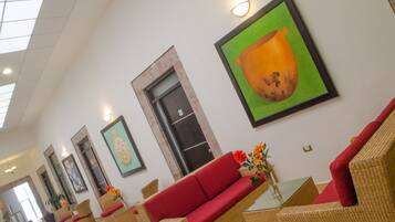 Sala de estar en el lobby