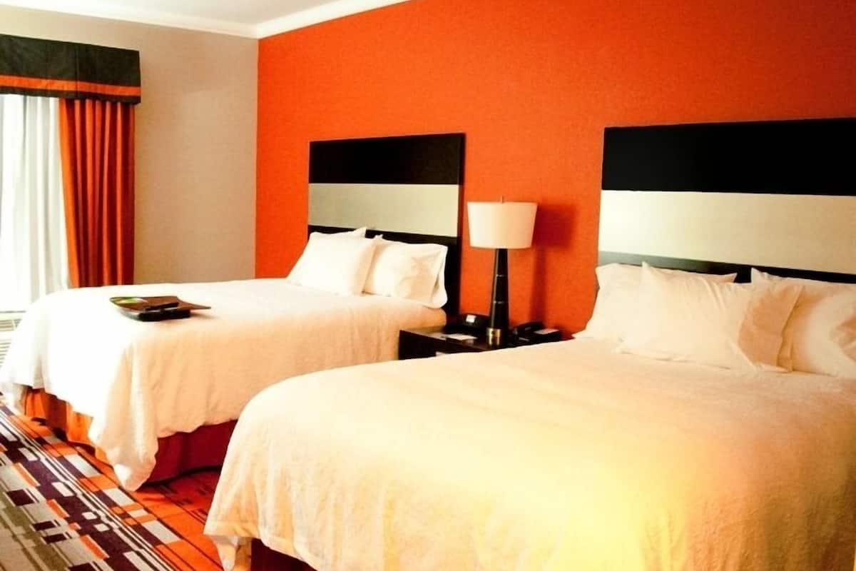 hypo-allergenic bedding, in-room safe, desk, blackout curtains