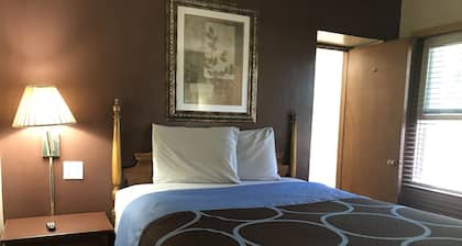 Budget Inn Marinette