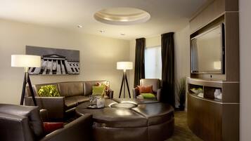 Suite, 1 Bedroom (Master)