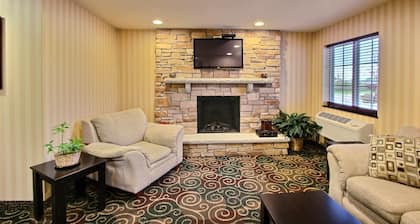 AmericInn by Wyndham Oshkosh