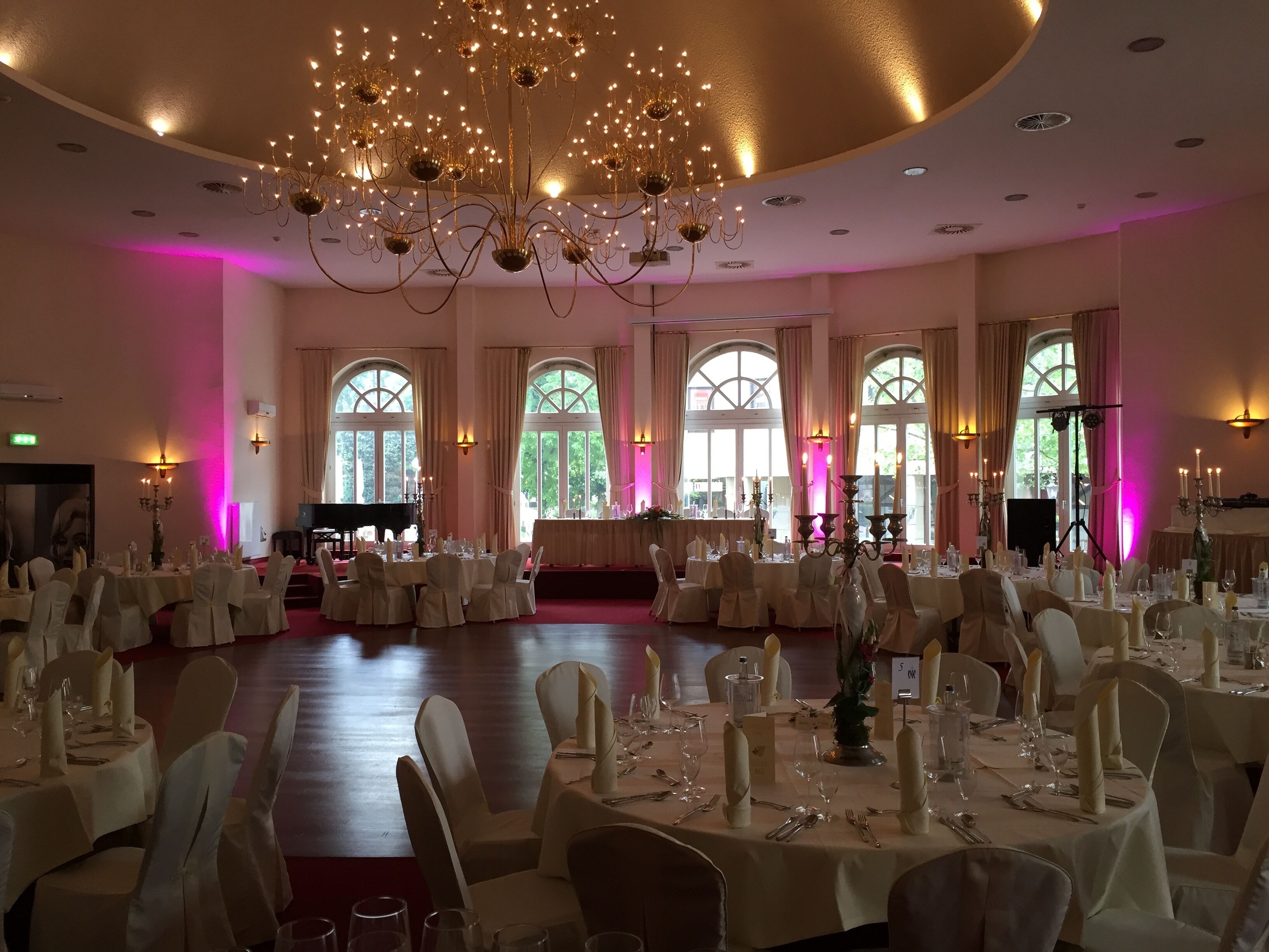 Banquet hall