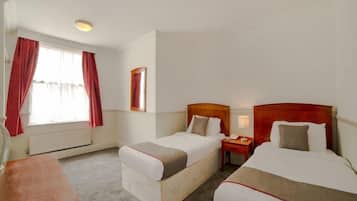 1 bedroom, desk, free WiFi, bed sheets