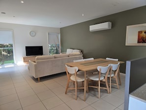 Standard Villa, 1 Bedroom | Living area