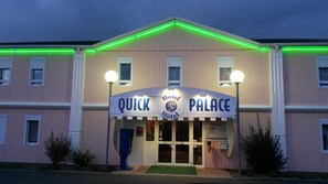 Exterior - Quick Palace Vannes (Vannes)