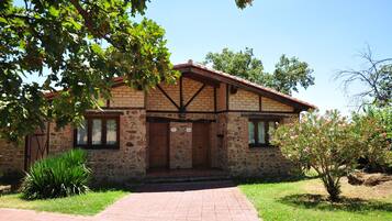 Junior Suite | Minibar, soundproofing, free WiFi, bed sheets