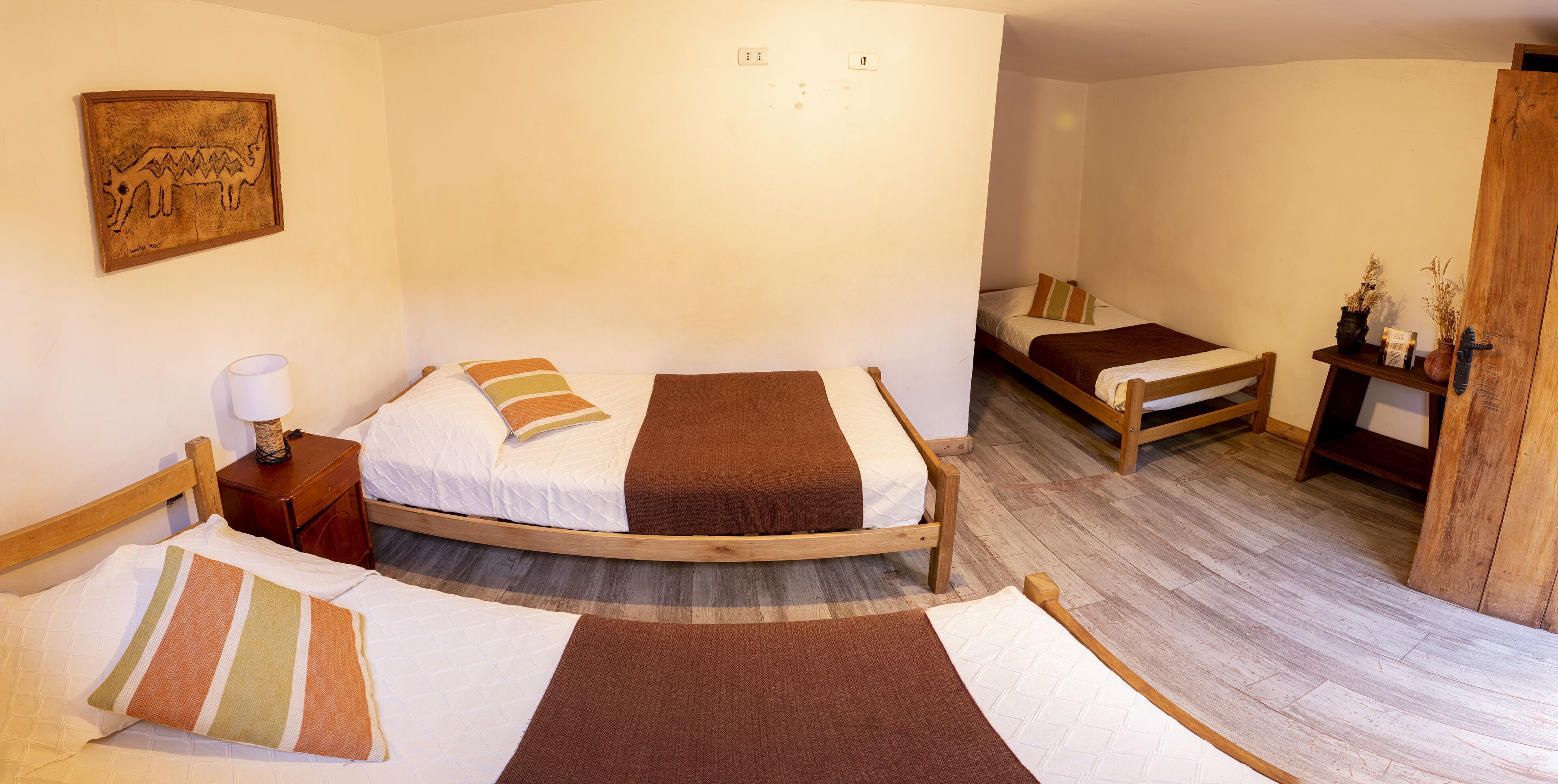 Cofres nos quartos, individualmente decorados