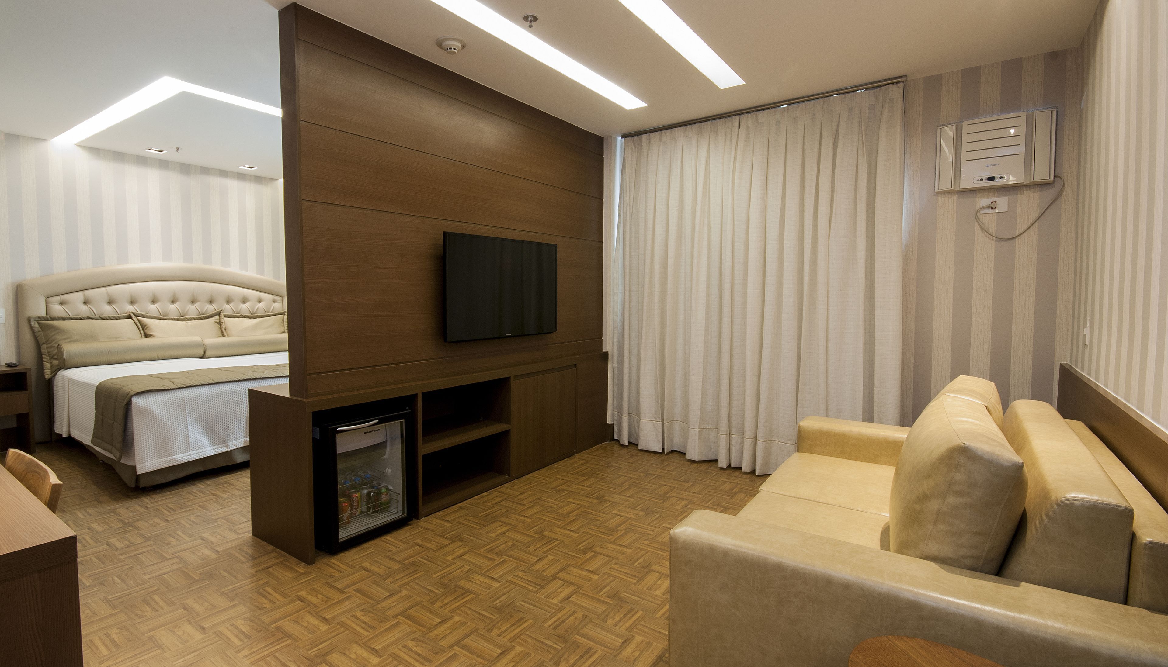 1 bedroom, Egyptian cotton sheets, premium bedding, minibar