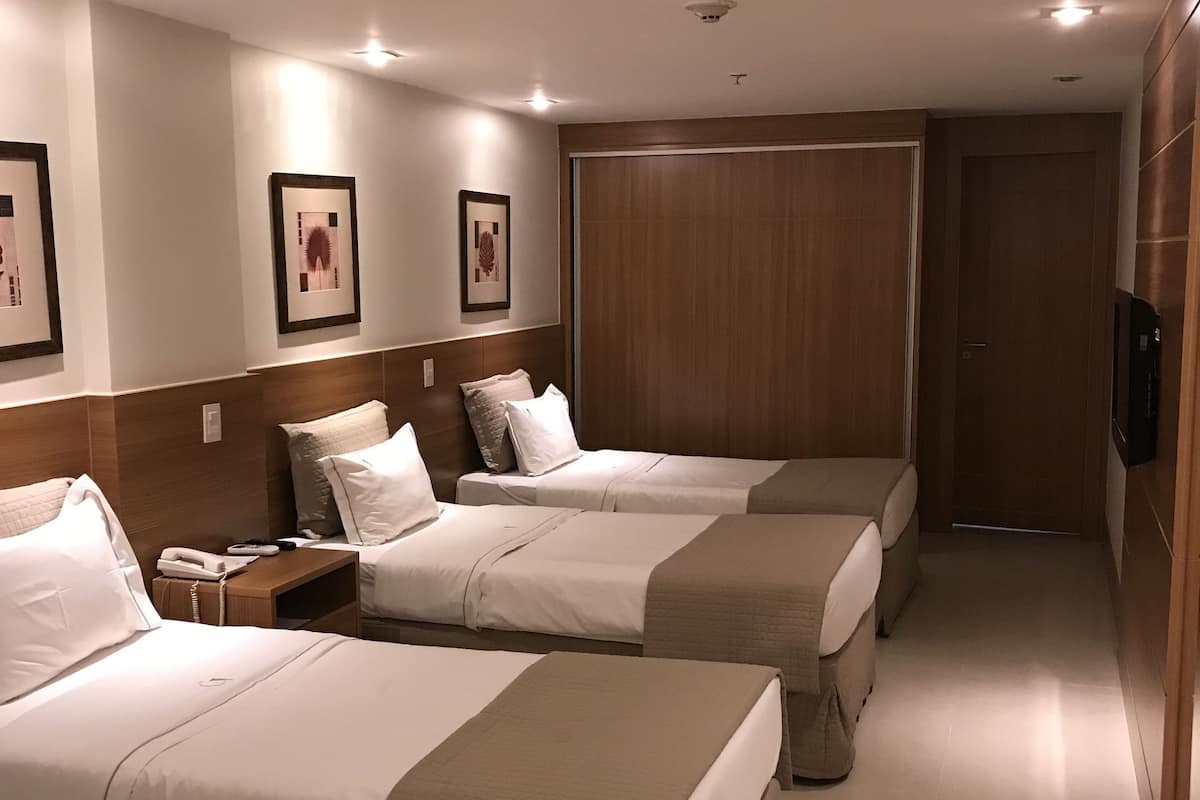 1 bedroom, Egyptian cotton sheets, premium bedding, minibar