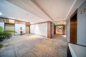 Unclassified image, 2 of 55, button - Urumqi Oriental Dynasty Hotel (People's Cinema · Xiaoximen Branch) (Urumqi)