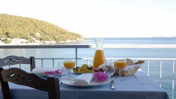 Family Suite, Sea View | Balcony