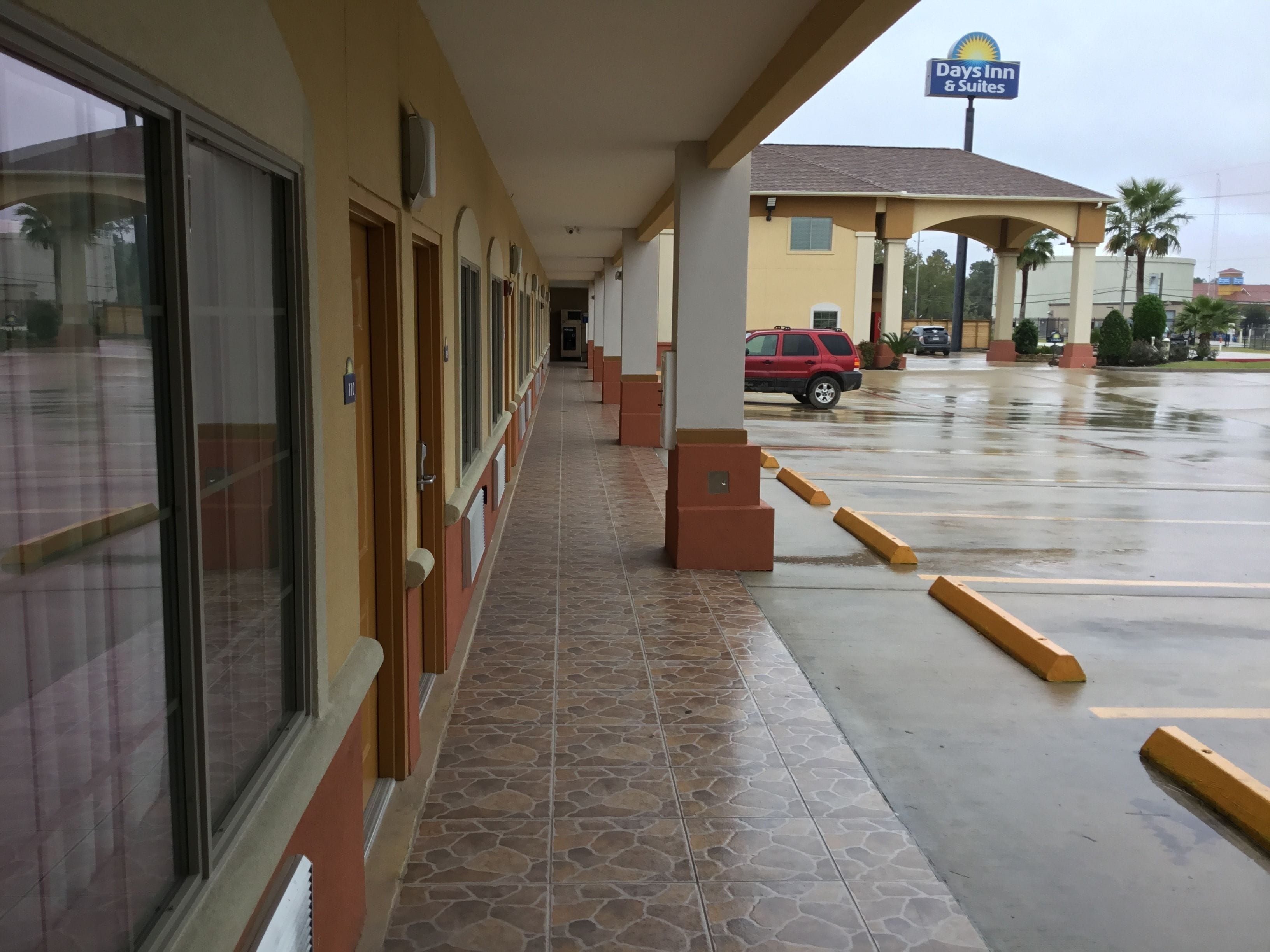 Photo - Days Inn by Wyndham Humble/Houston Intercontinental Airport