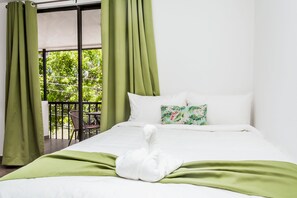 Balcony Standard Double Room | Premium bedding, down comforters, in-room safe, individually furnished - The Palms At Coco Beach (Sardinal)