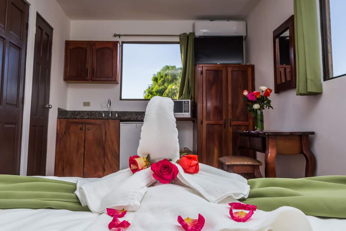 In-room safe, individually furnished, free WiFi, bed sheets