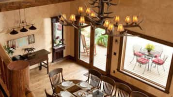 Free daily local cuisine breakfast