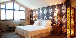 Deluxe Room, 1 King Bed | Minibar, in-room safe, desk, WiFi - Katxi (Morga)