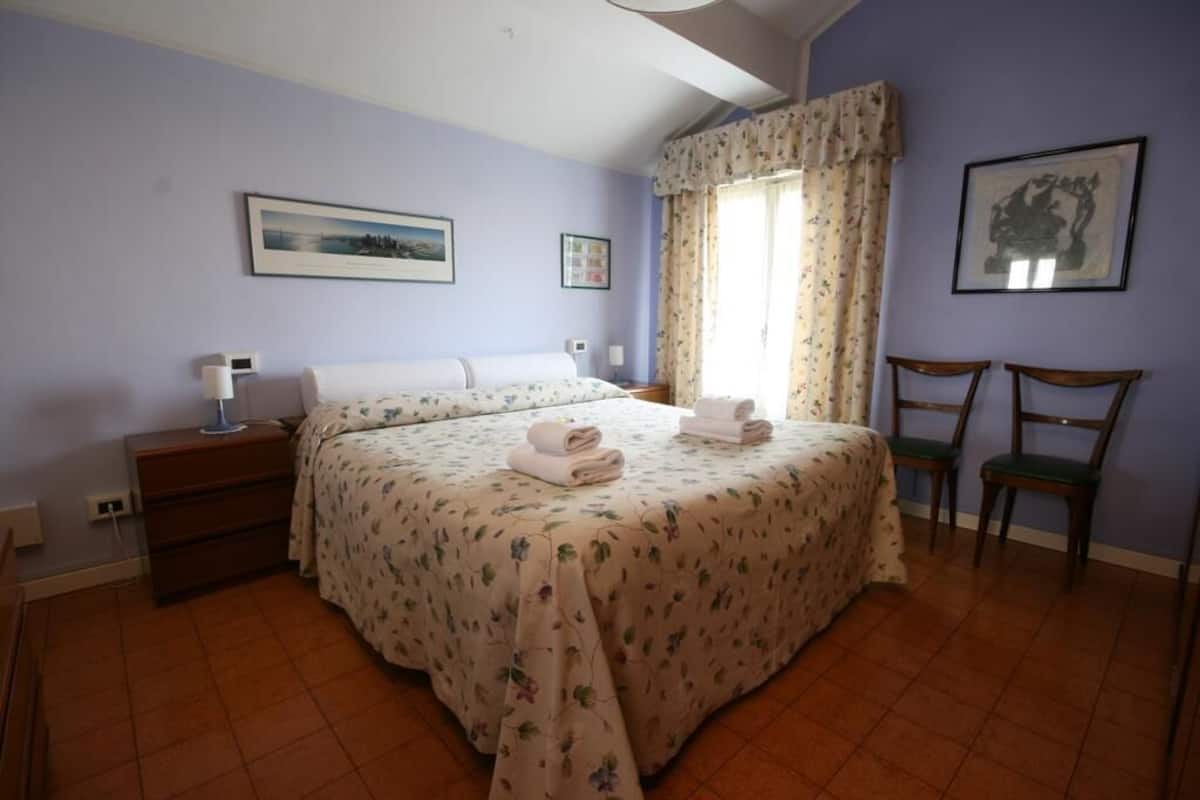 Camera doppia | Tende oscuranti, insonorizzazione, Wi-Fi gratuito, lenzuola