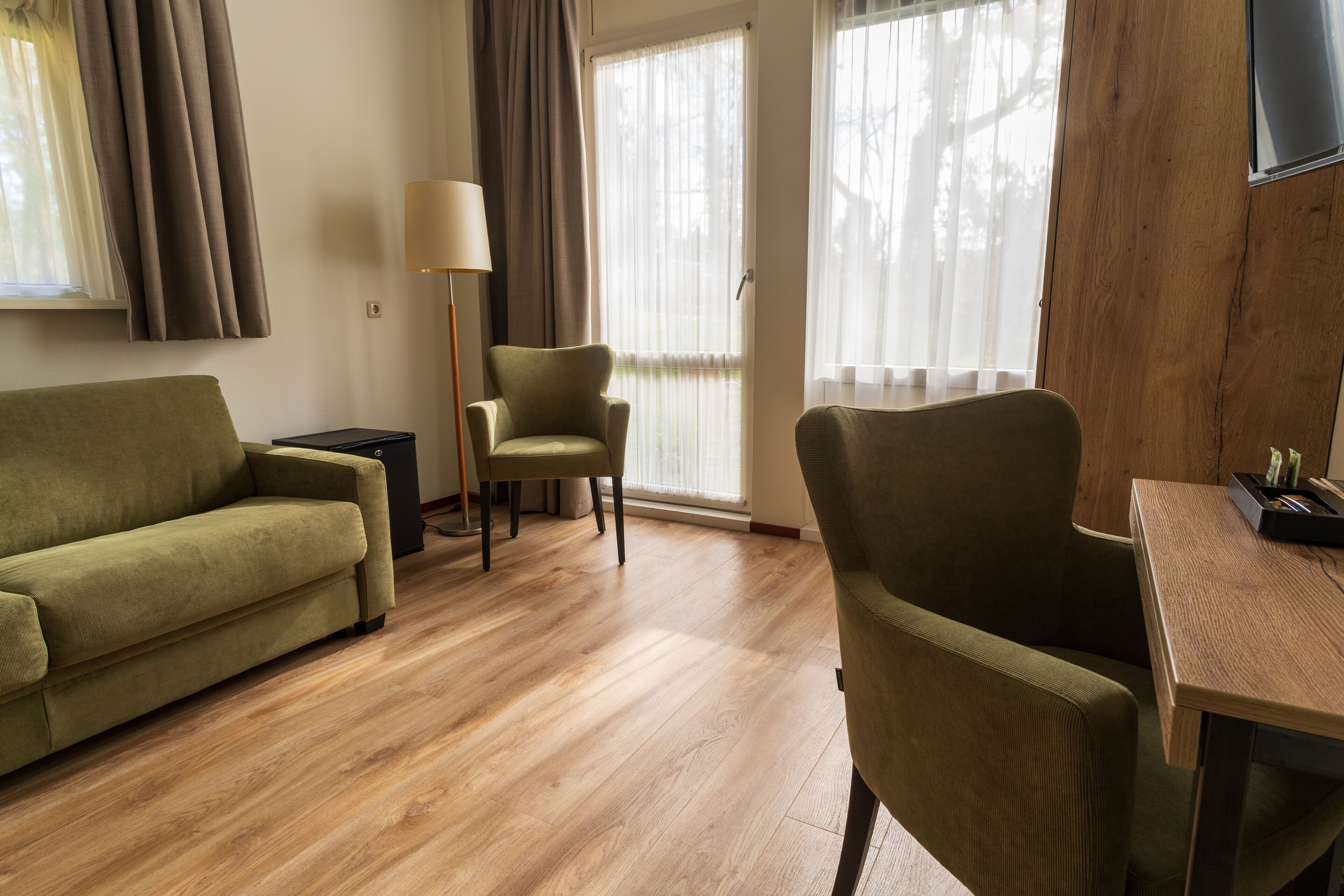 comfort twin room, terrace | desk, blackout curtains, free wifi, bed sheets