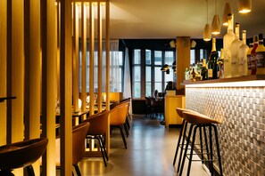 Breakfast, lunch and dinner served  - Boutique Hotel Hof ter Duinen (Koksijde)
