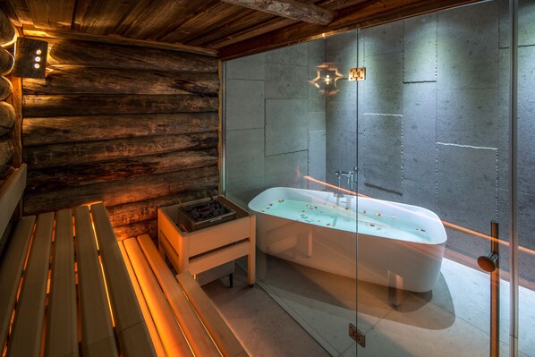 Sauna, steam room, body treatments, mud baths, hydrotherapy - Luxury Spa & Wellness Hotel Prezident (Karlovy Vary)