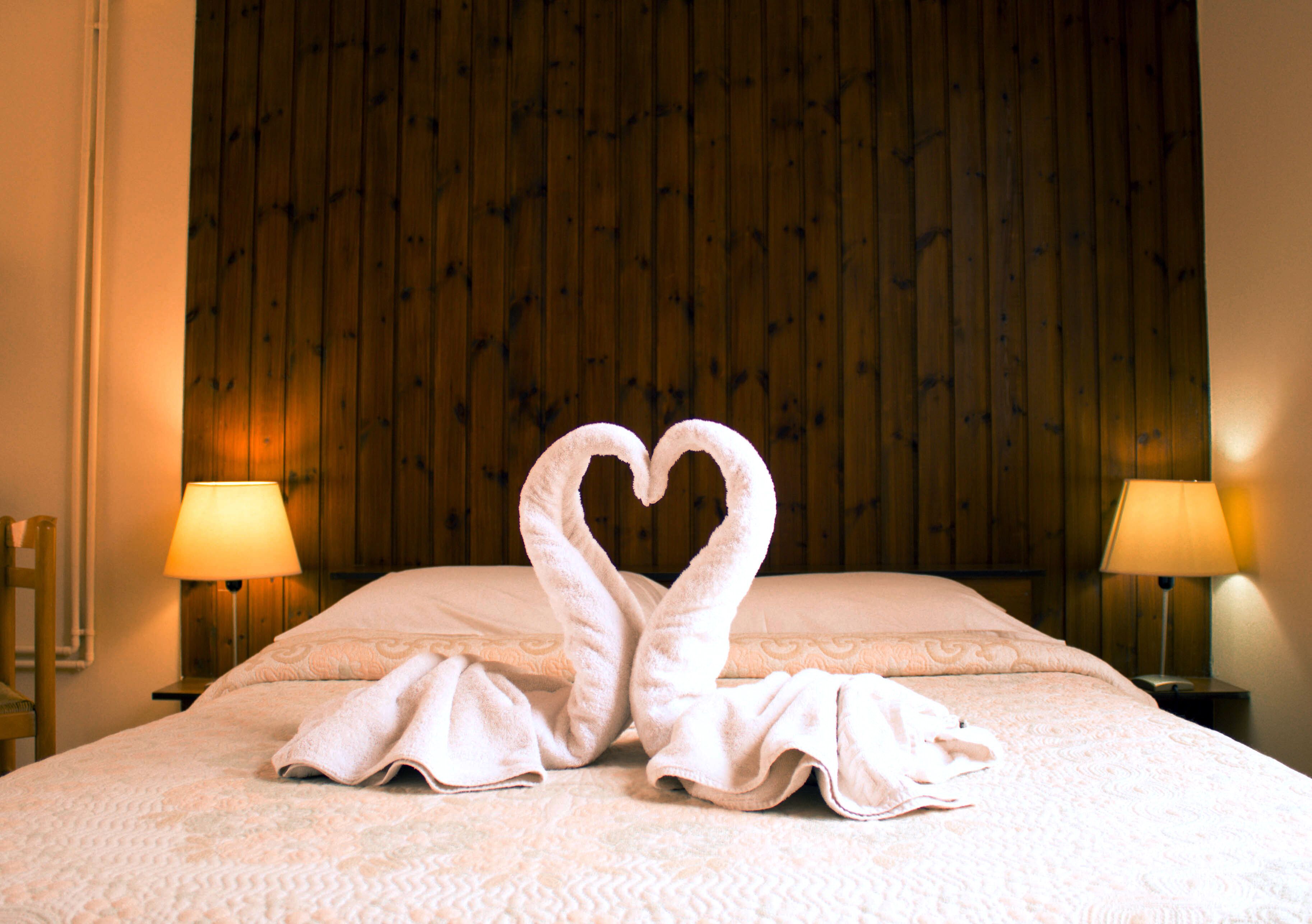 triple room | individually decorated, iron/ironing board, free cots/infant beds